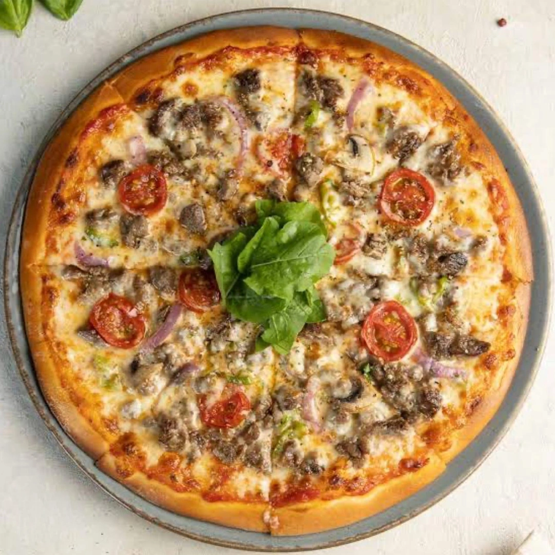 Şarküteri pizza
